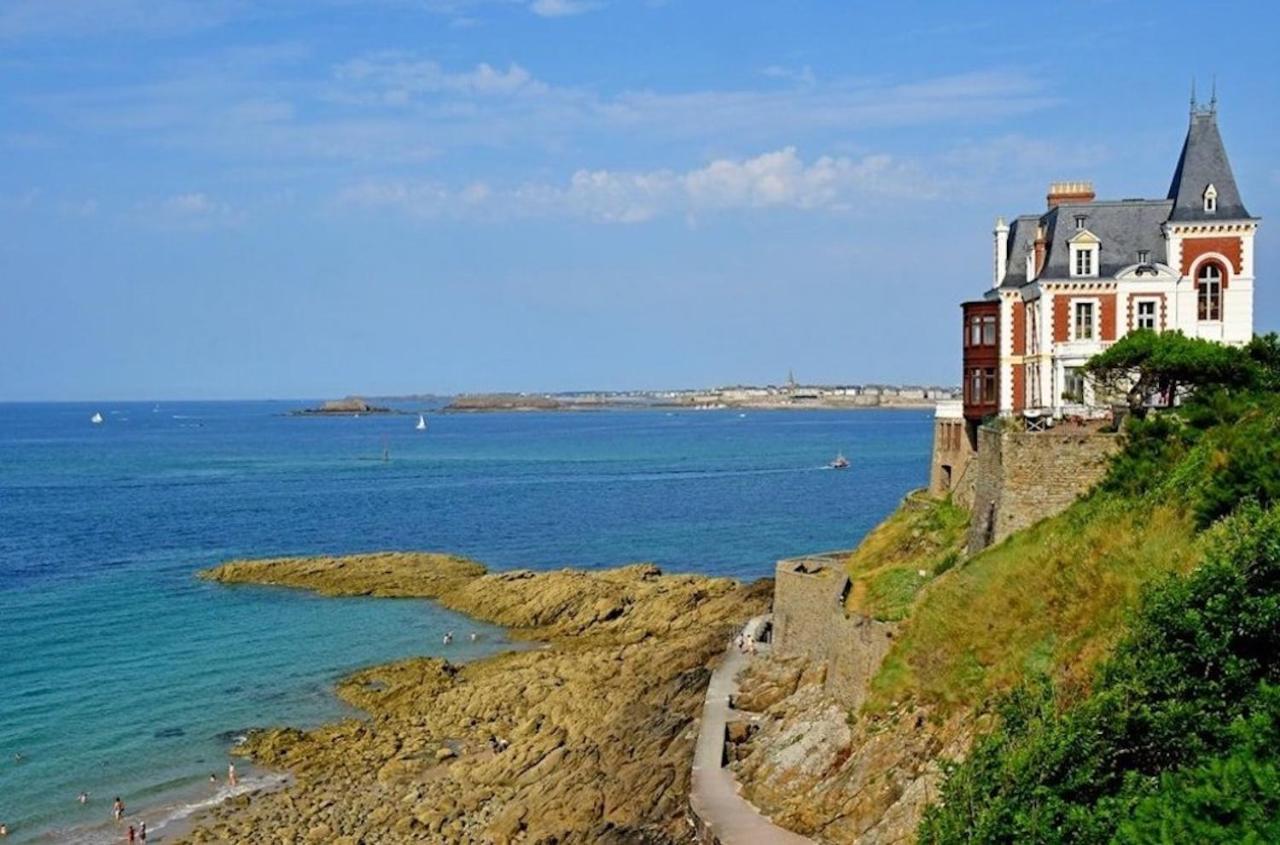 Homard & Fox, Le Feart, Studio Avec Coin Terrasse & Barbecue Dinard Exterior photo